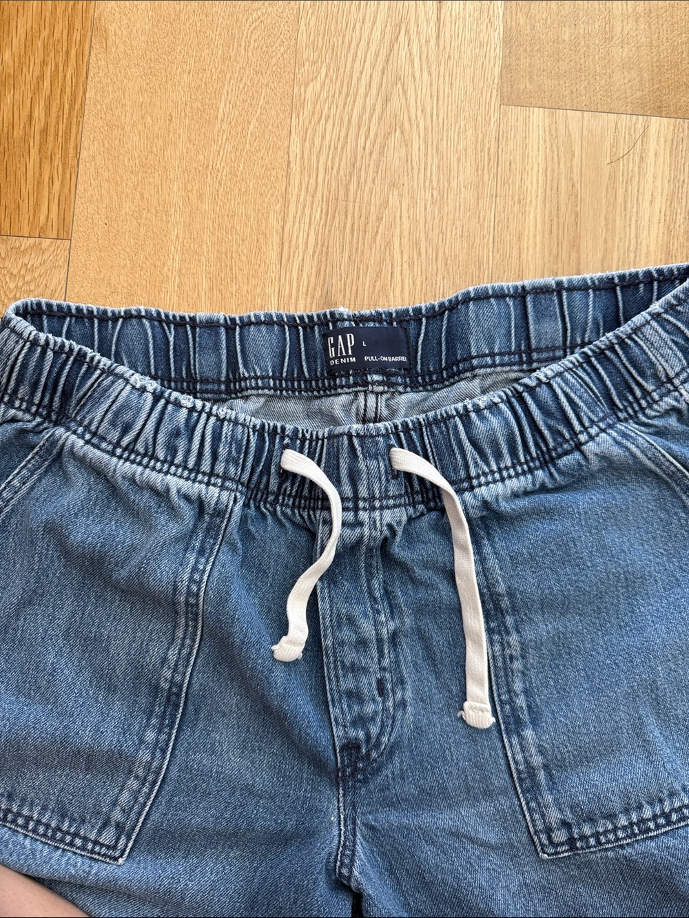 Gap Pull-On Barrel Jeans - Picture 3 of 4